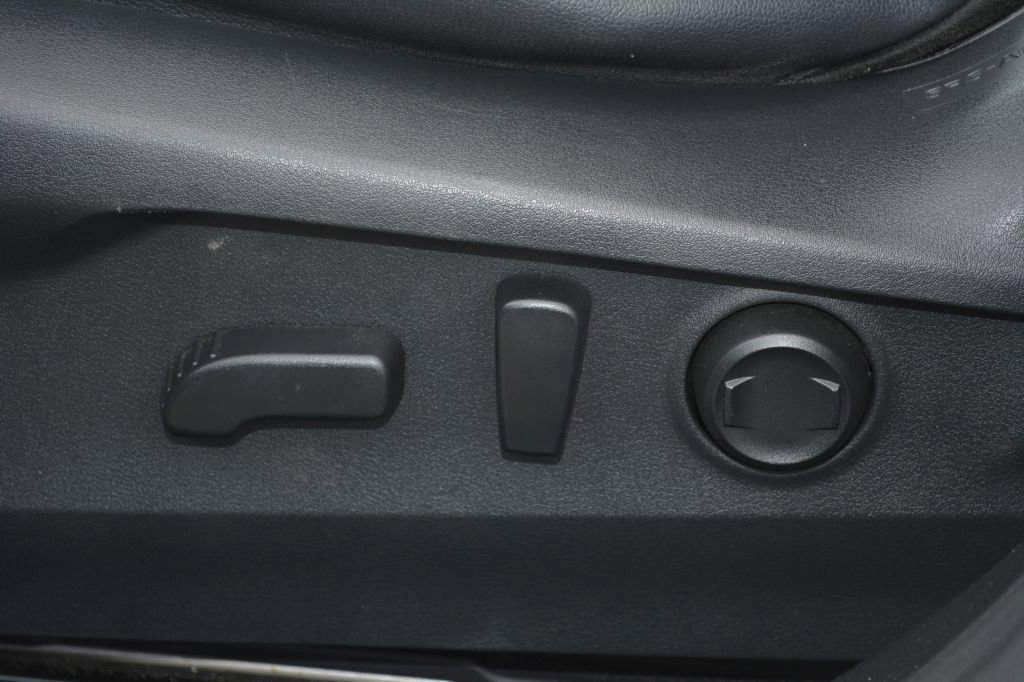 Used 2020 Subaru Legacy Limited AWD/4WD image 13