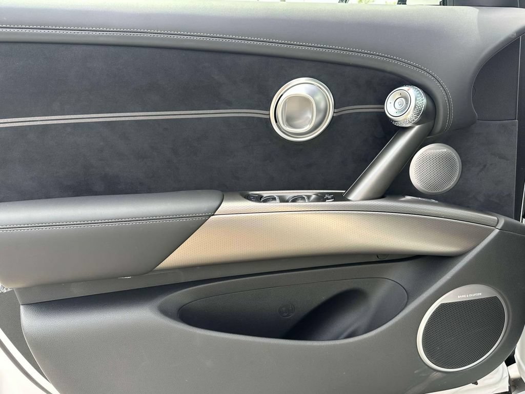 New 2024 Genesis GV60 Performance AWD/4WD image 15
