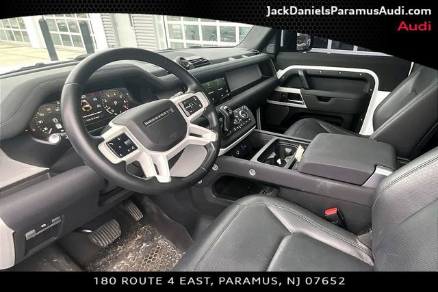Used 2023 Land Rover Defender 90 S image 12