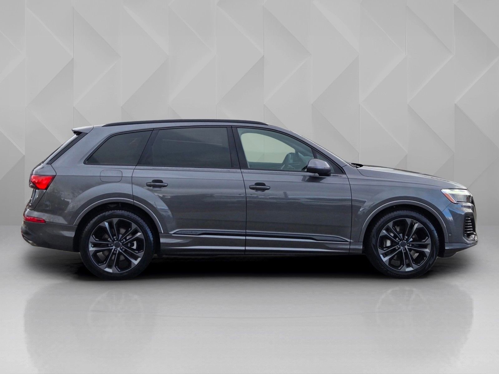 New 2026 Audi Q7 2.0T Premium Plus AWD/4WD image 7