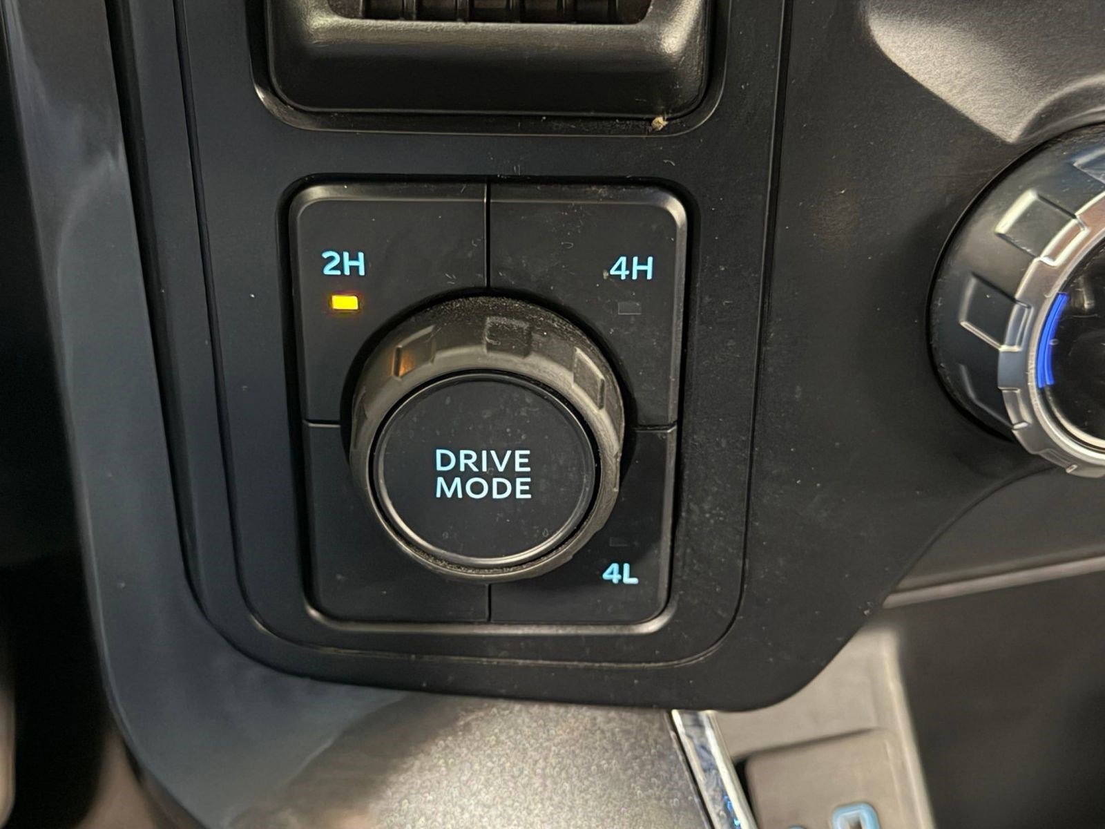 Used 2023 Ford F150 XLT w/ Equipment Group 302A High image 26