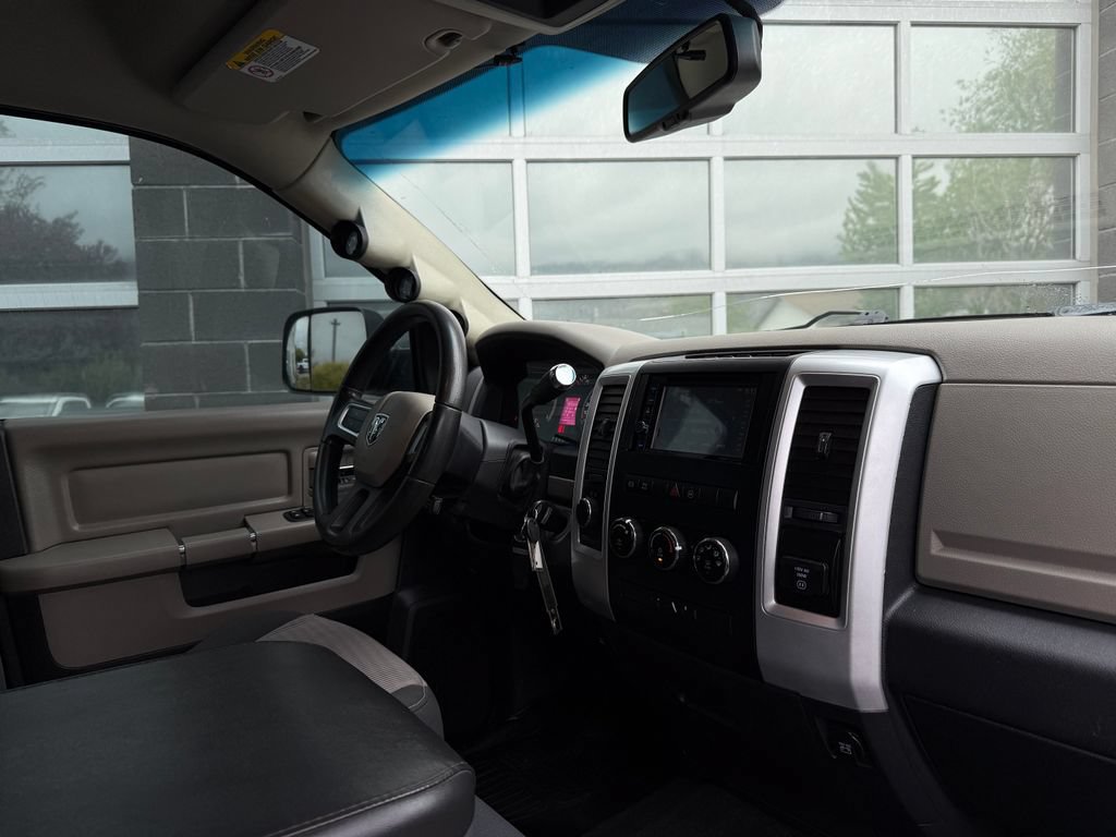 Used 2011 RAM 3500 SLT w/ Protection Group AWD/4WD image 18