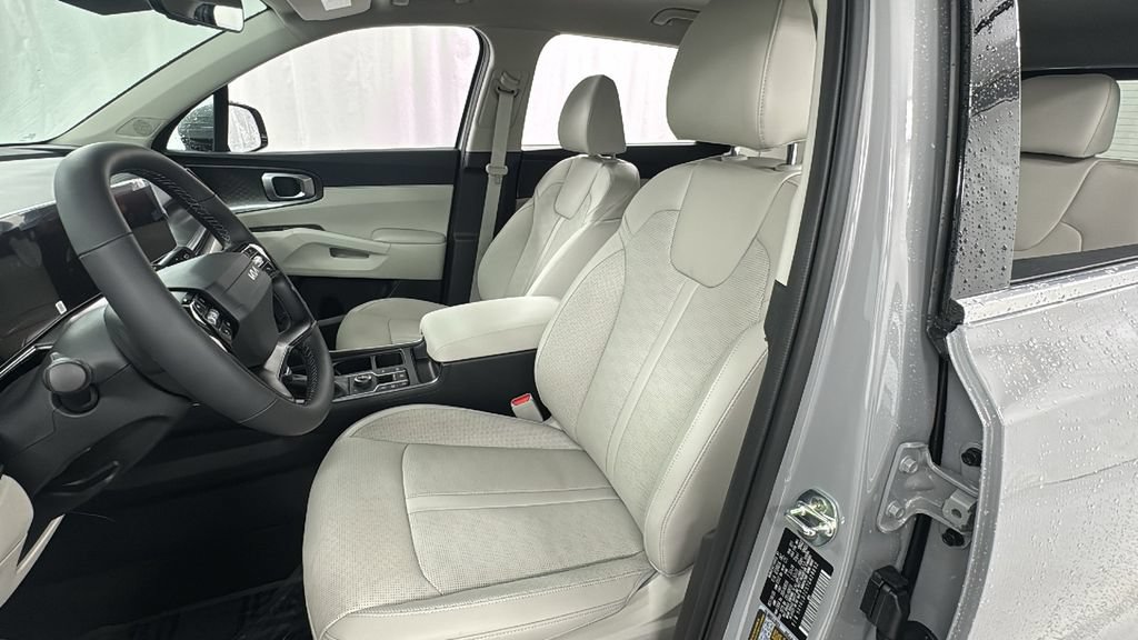 New 2026 Kia Sorento S AWD/4WD image 10