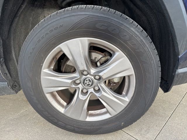 Used 2024 Toyota RAV4 XLE image 10