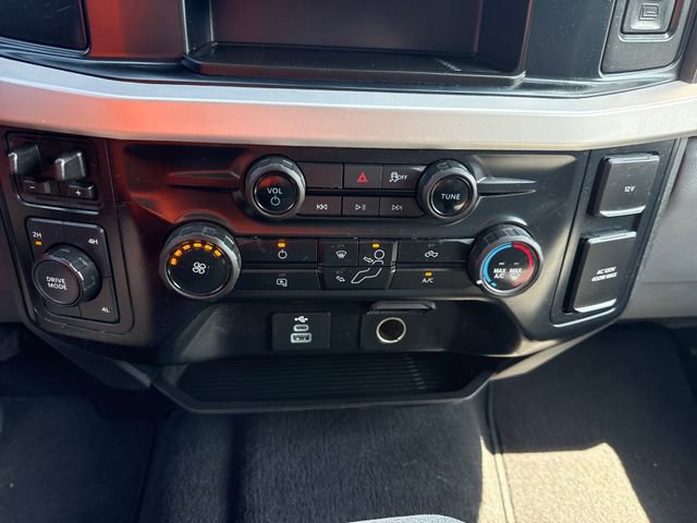 Certified 2025 Ford F250 XLT w/ Snow Plow Prep Package image 25