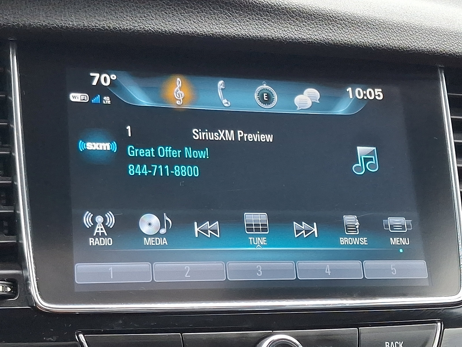 Used 2019 Buick Encore Essence AWD/4WD image 19