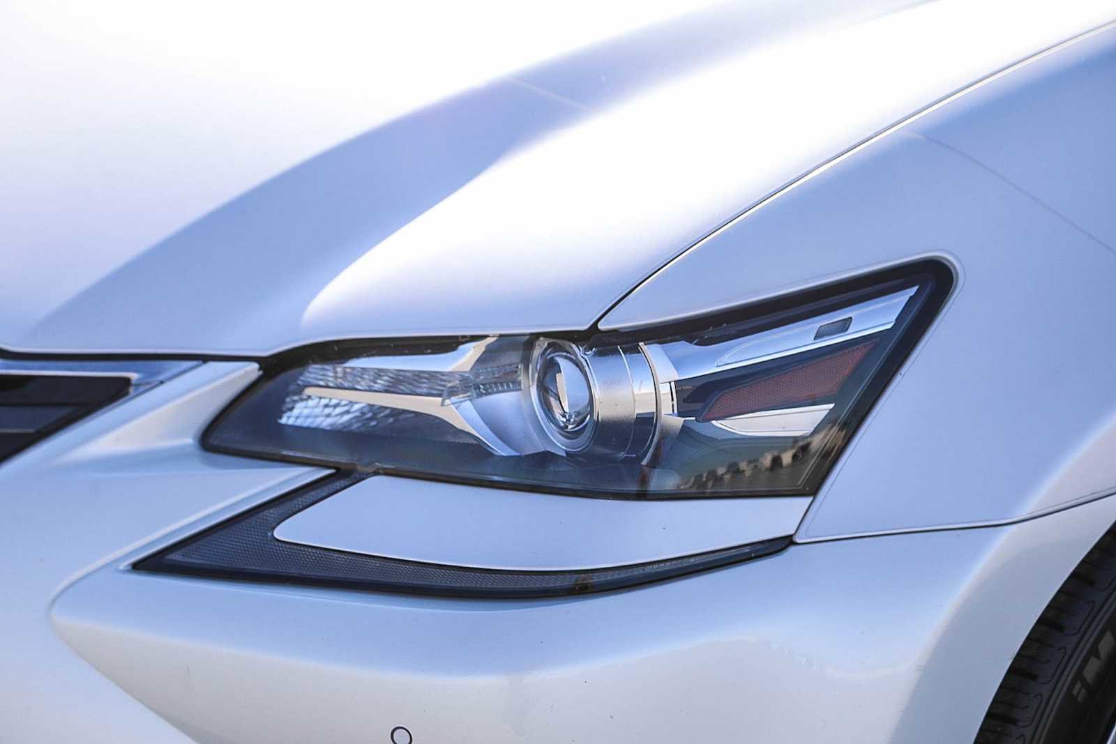 Used 2016 Lexus GS 450h image 8