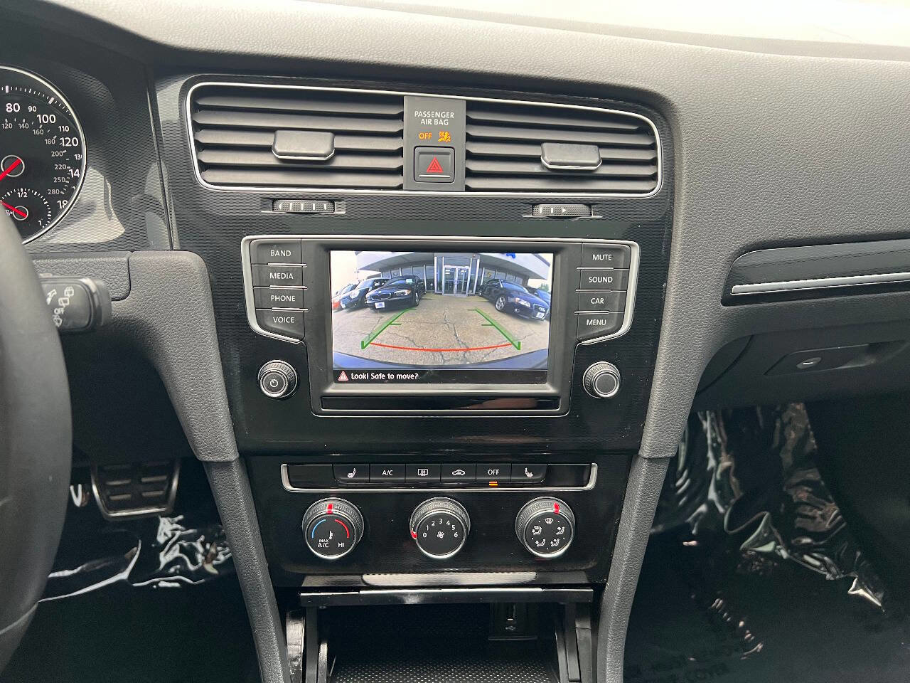 Used 2016 Volkswagen GTI SE w/ Lighting Package (SEL) image 35