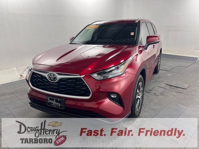 Used 2022 Toyota Highlander XLE