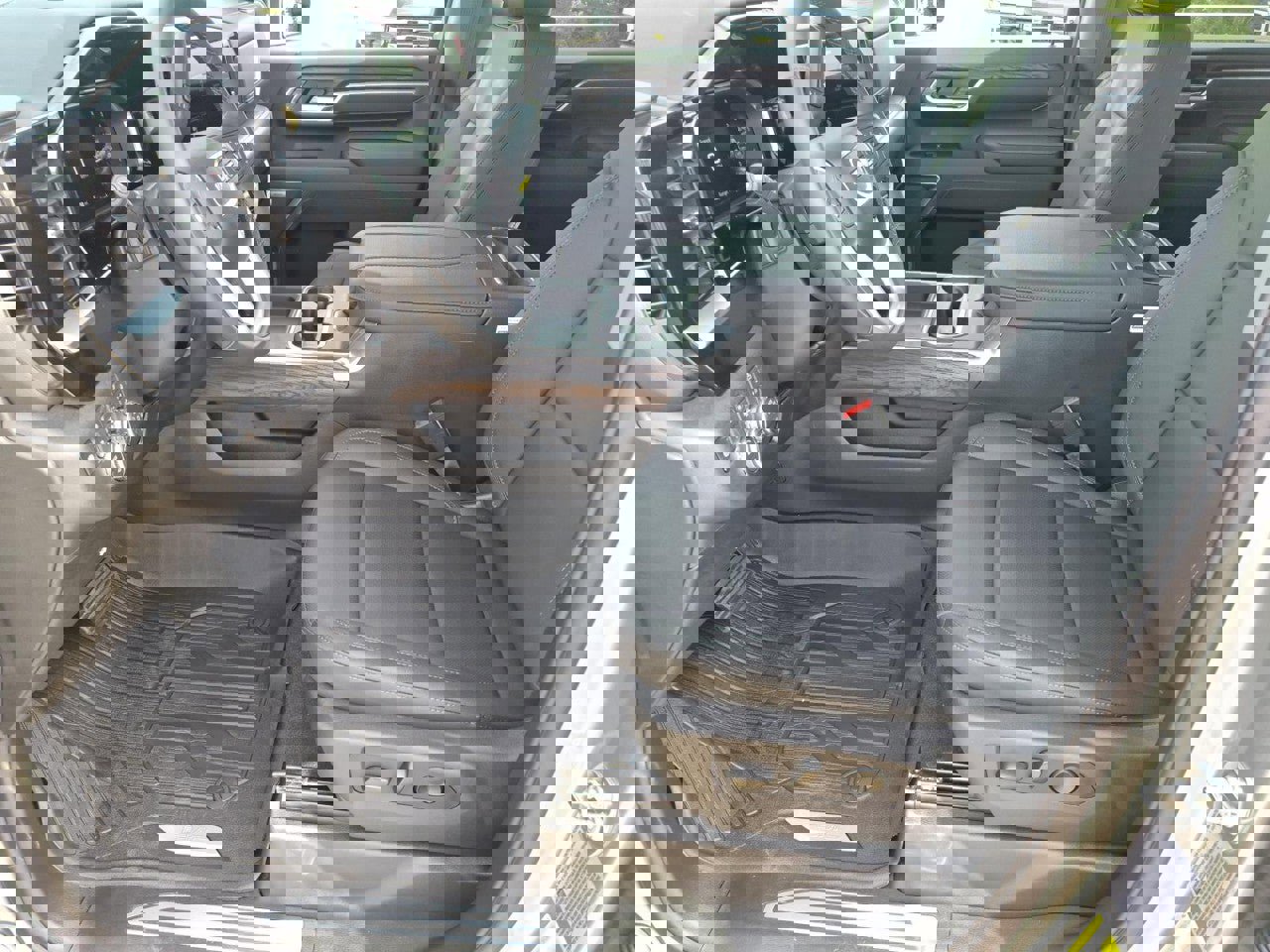 New 2026 GMC Sierra 3500 SLT w/ Texas SLT Premium Package AWD/4WD image 8