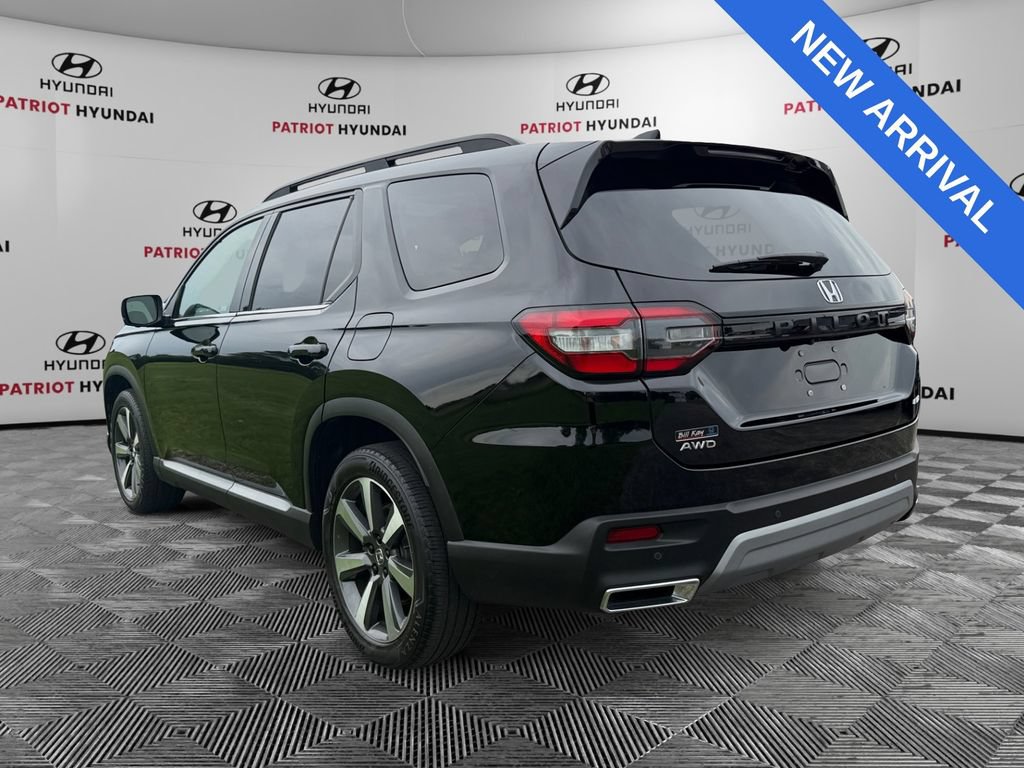 Used 2025 Honda Pilot Elite image 5