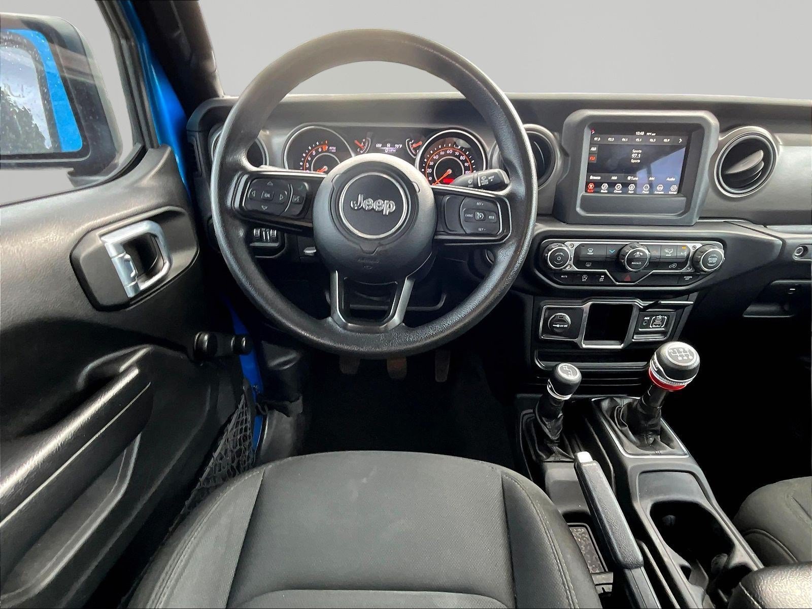 Used 2022 Jeep Gladiator Sport AWD/4WD image 8