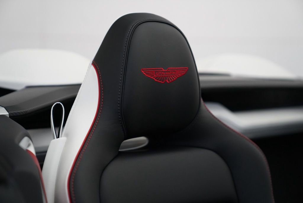 New 2026 Aston Martin Vanquish Convertible image 35
