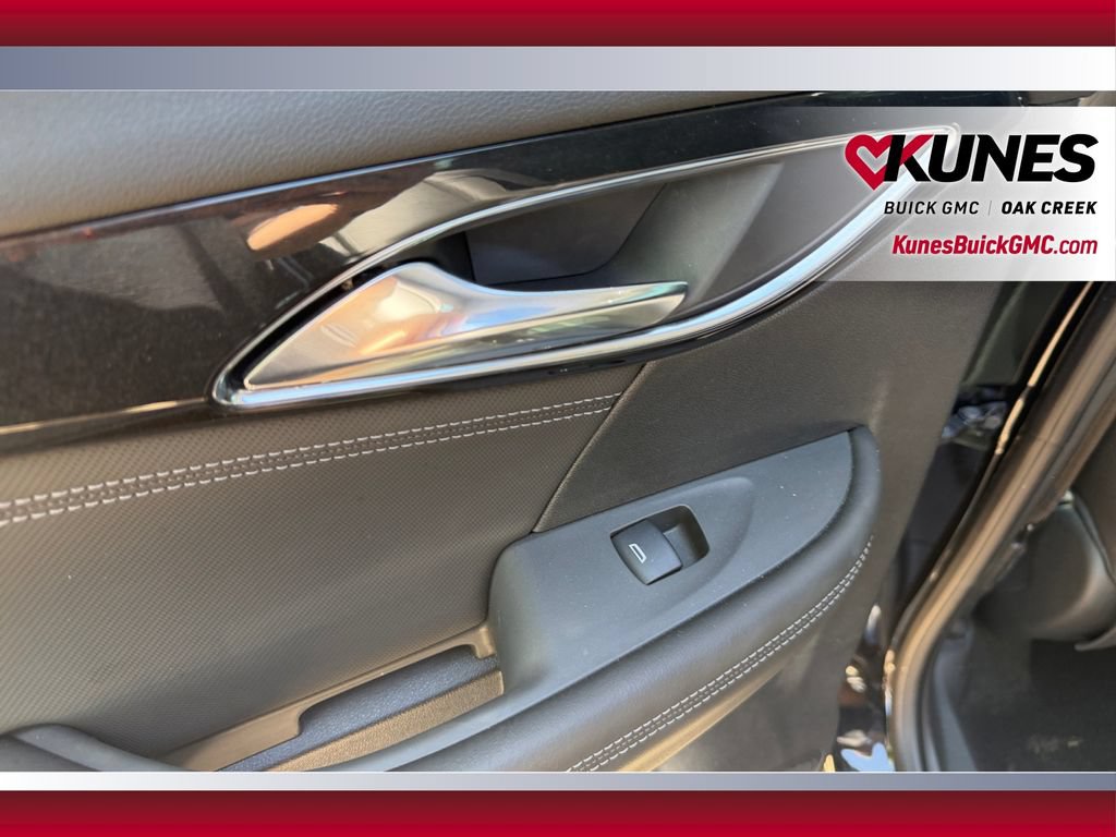 Used 2024 Buick Envision Preferred AWD/4WD image 34