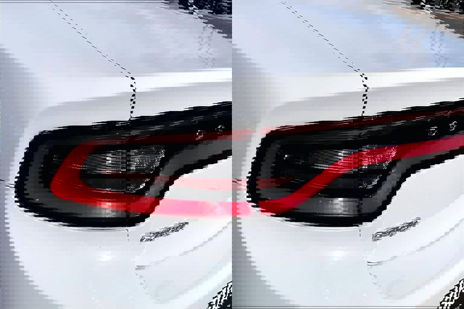 Used 2023 Dodge Charger SXT image 28