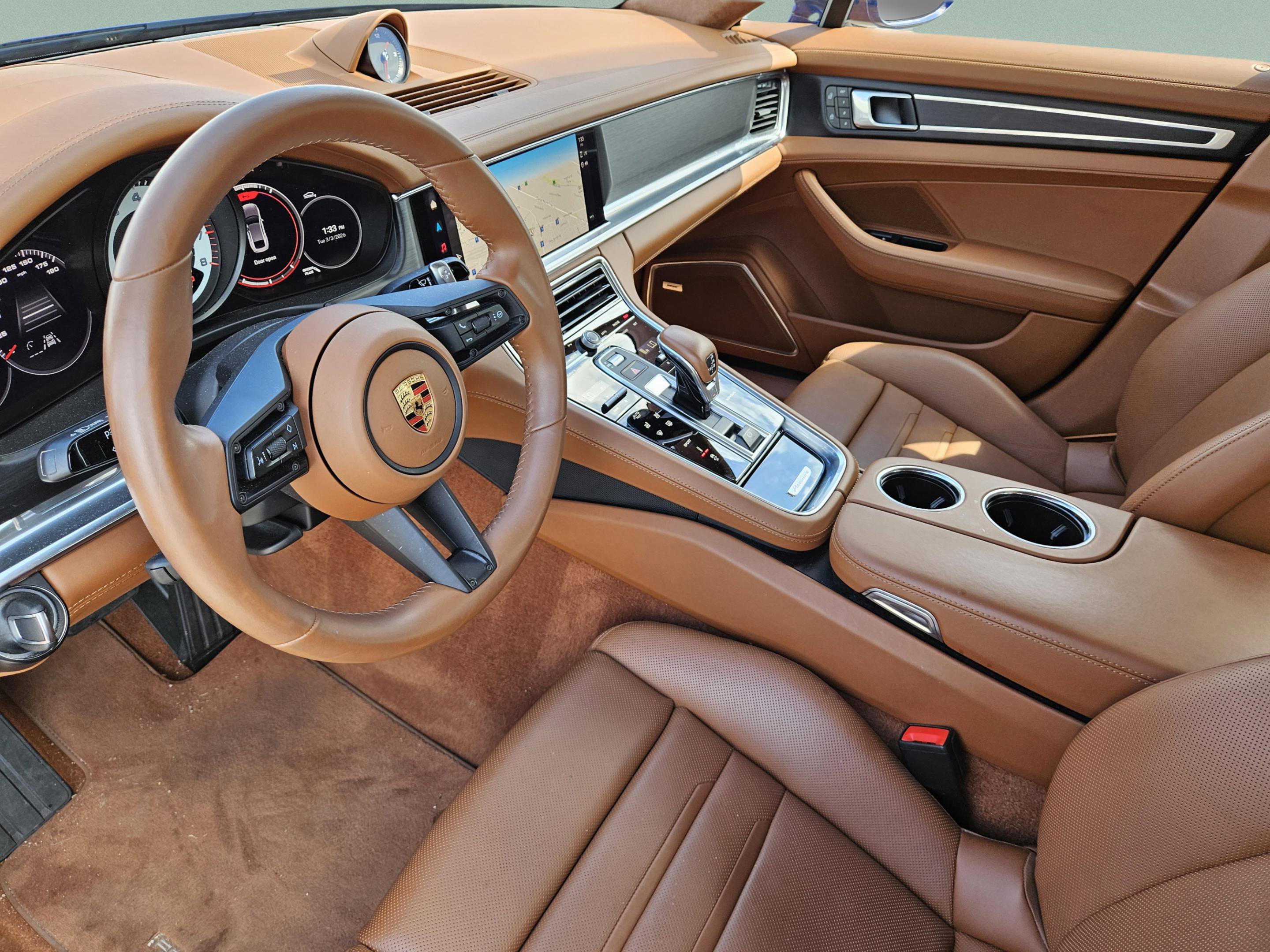 Certified 2023 Porsche Panamera 4 Platinum Edition image 10