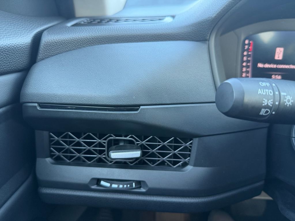 Used 2025 Honda Accord SE image 18