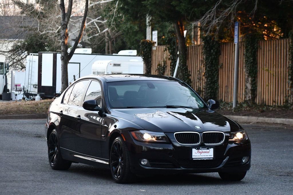 Used 2011 BMW 328i xDrive Sedan w/ Premium Pkg image 9