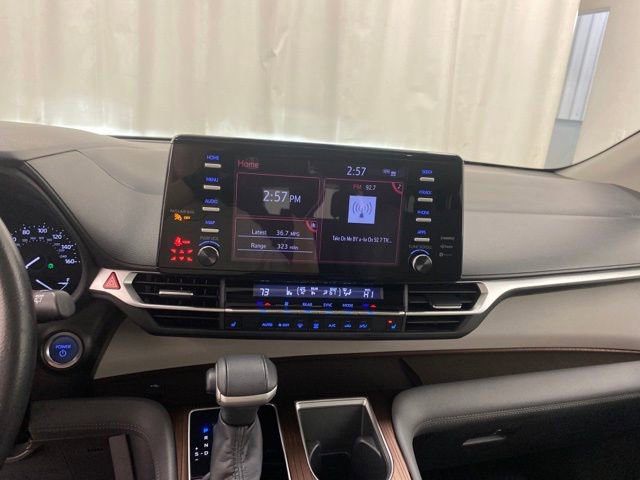 Certified 2022 Toyota Sienna XLE image 22