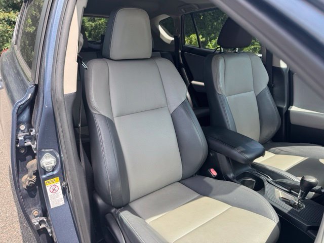 Used 2014 Toyota RAV4 Limited w/ Preferred Accessory Package AWD/4WD image 24
