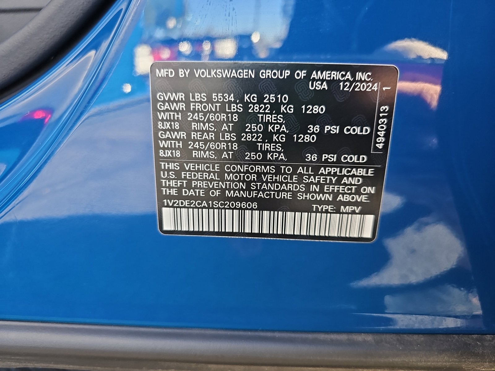 Certified 2025 Volkswagen Atlas Cross Sport SE image 25