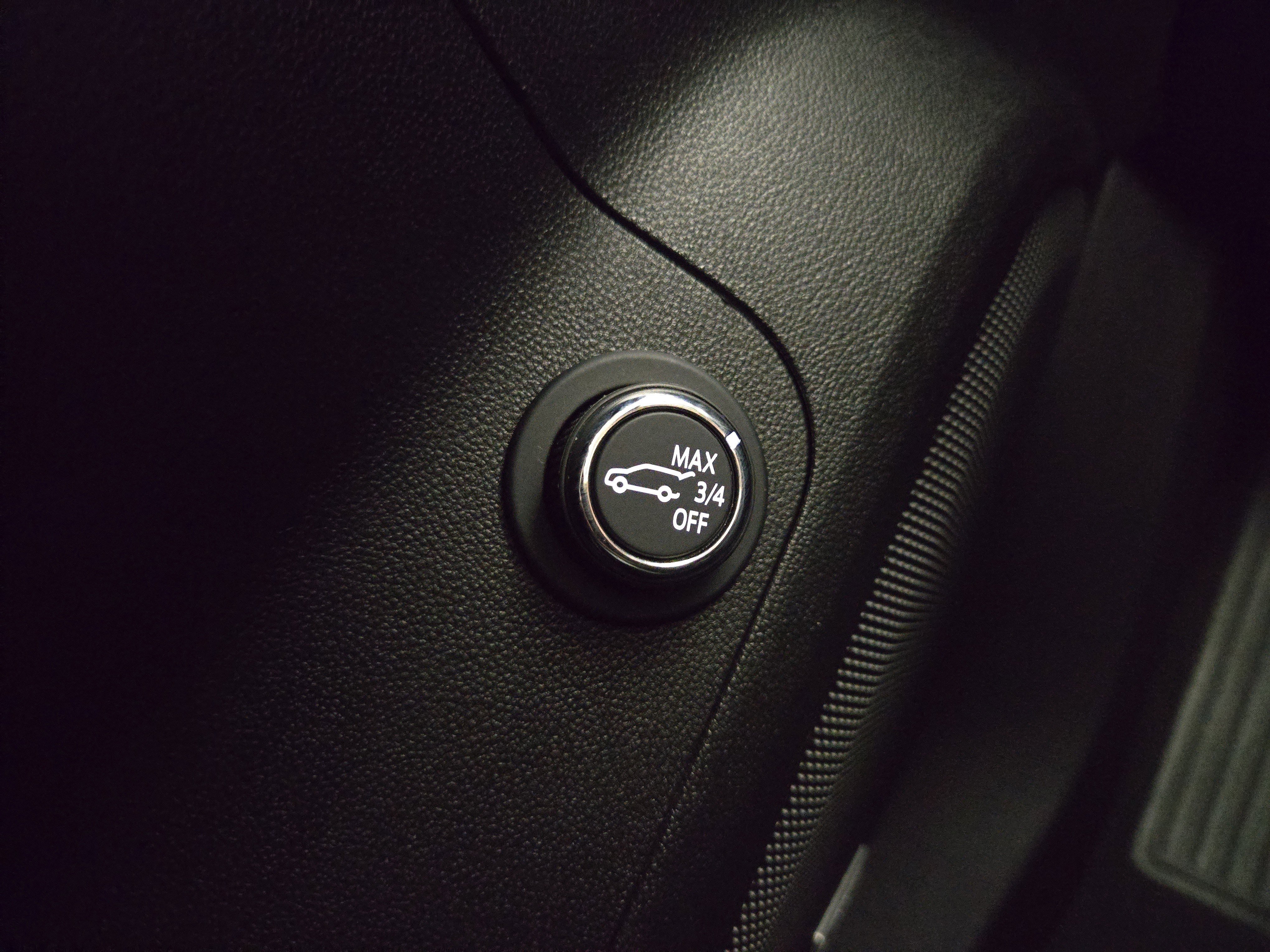 Certified 2023 GMC Acadia AT4 w/ LPO, Floor Liner Package image 31