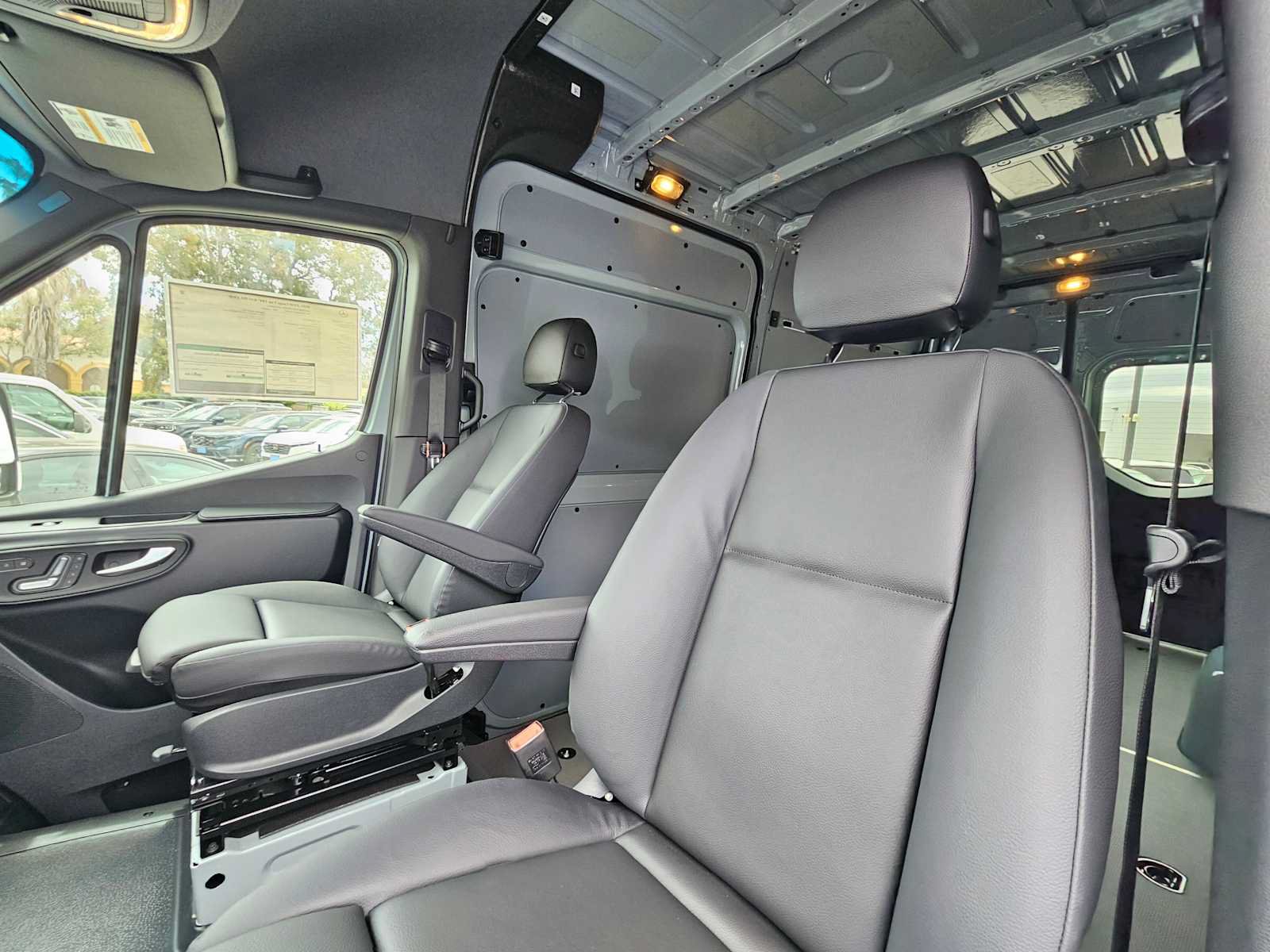 New 2026 Mercedes-Benz Sprinter 2500 image 21