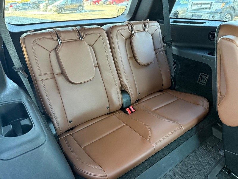 Used 2023 Lincoln Aviator Reserve w/ Class IV Trailer Tow Package image 9