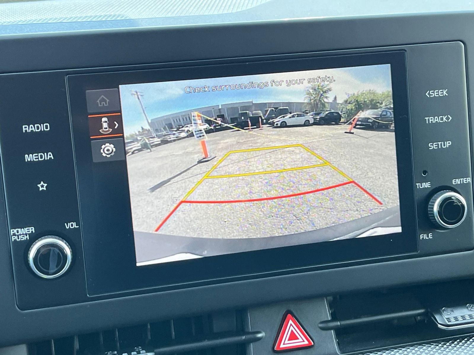 Used 2025 Kia Sportage LX image 23