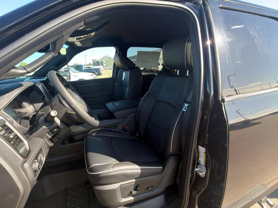 New 2027 RAM 2500 Rebel w/ Rebel Level 2 Equipment Group AWD/4WD image 12