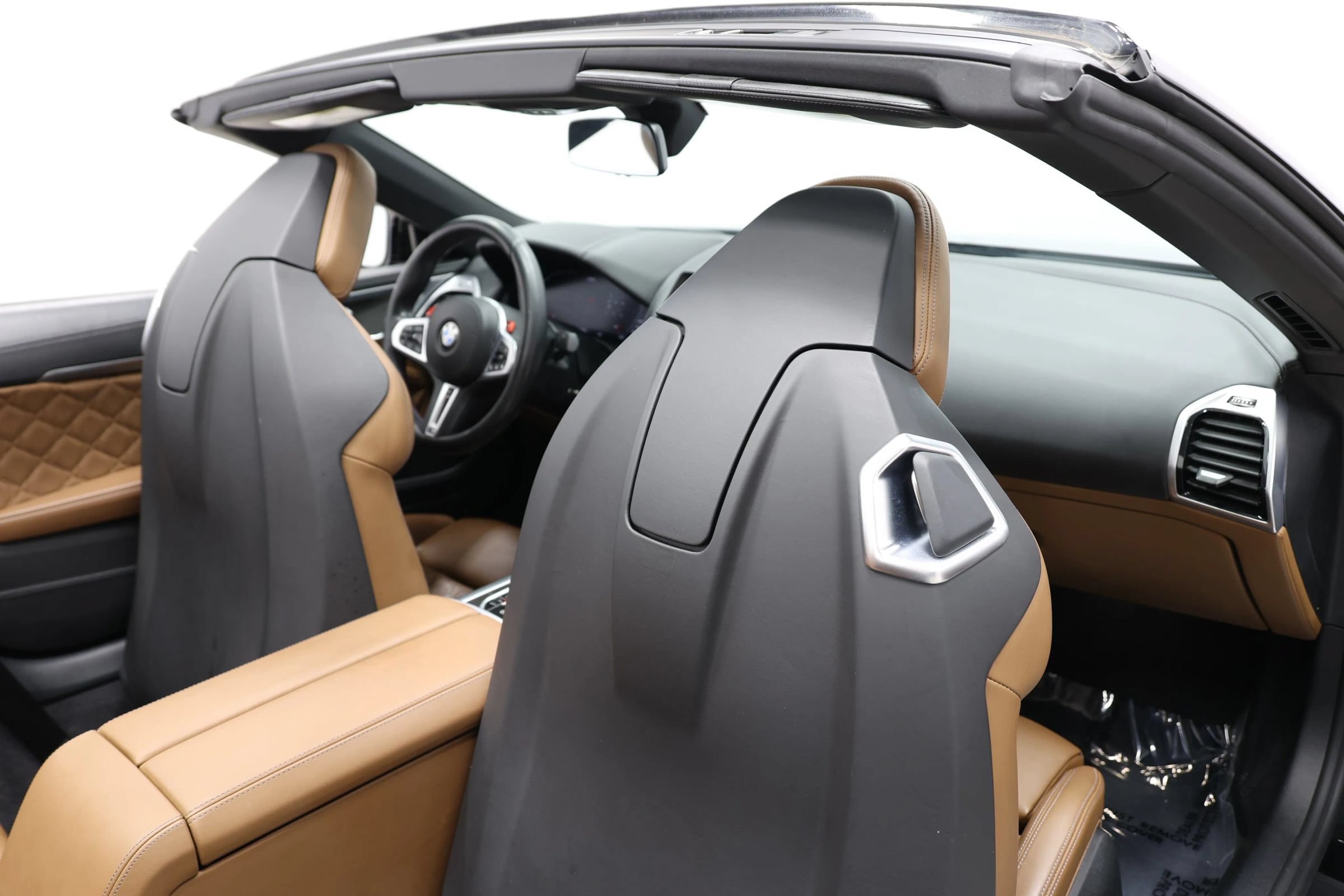 Used 2020 BMW M8 Convertible w/ Driving Assistance Package AWD/4WD image 73