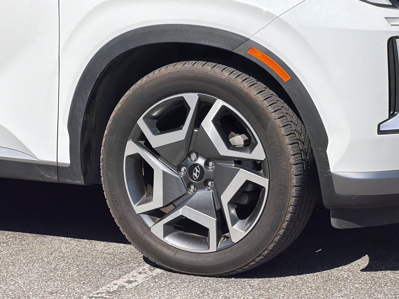 Used 2023 Hyundai Palisade SEL AWD/4WD image 25
