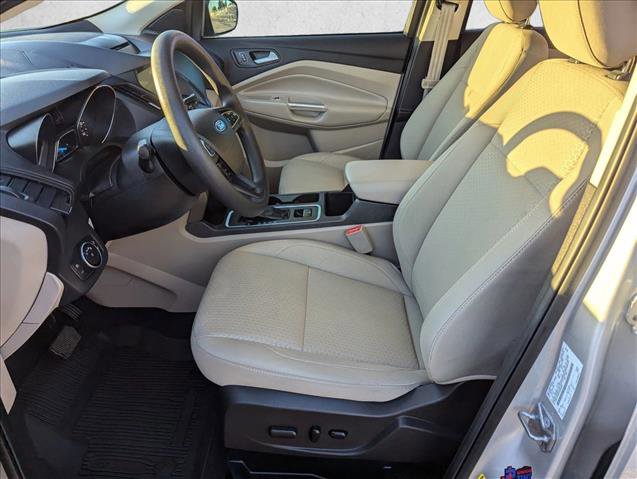 Used 2018 Ford Escape SE w/ SE Sync 3 Package image 16