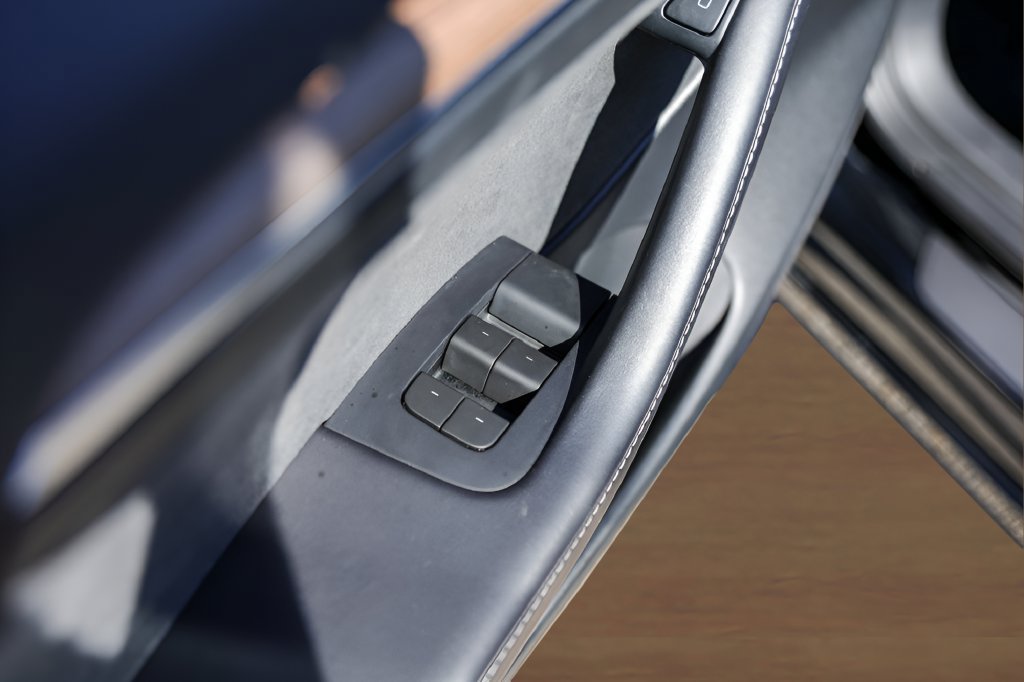 Used 2023 Tesla Model 3 Standard Range RWD image 18