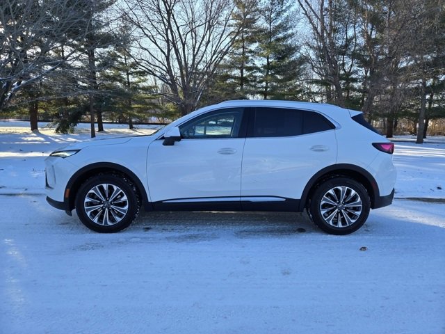 Used 2025 Buick Envision Preferred image 3