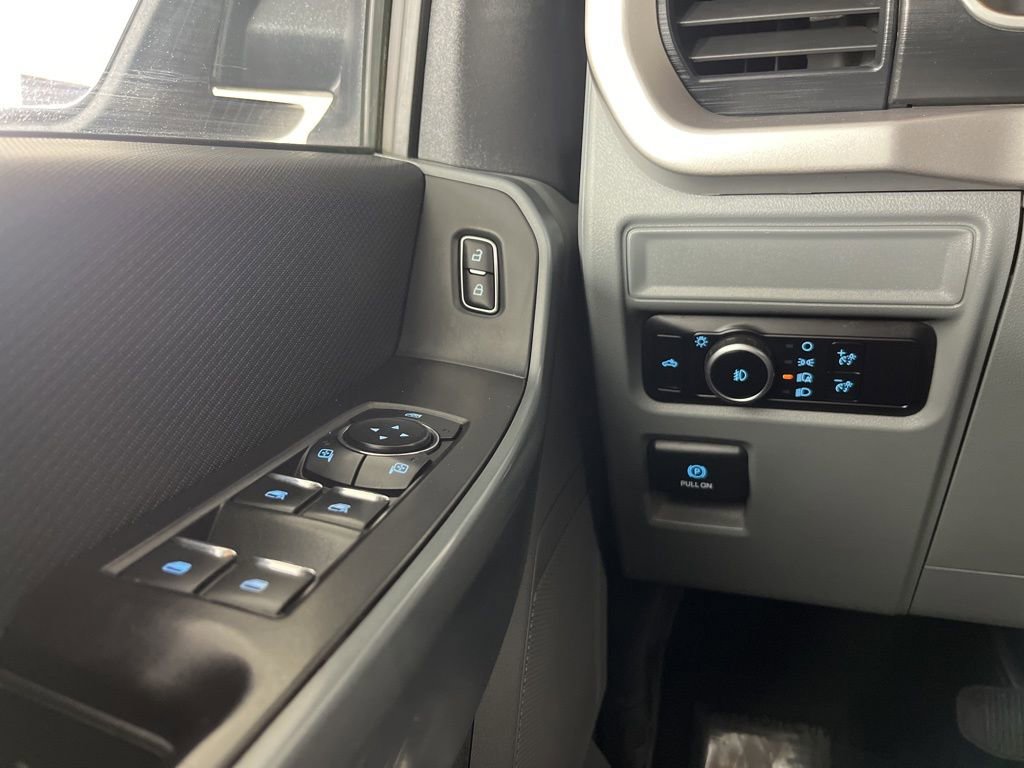 Used 2023 Ford F150 XLT w/ Trailer Tow Package image 23