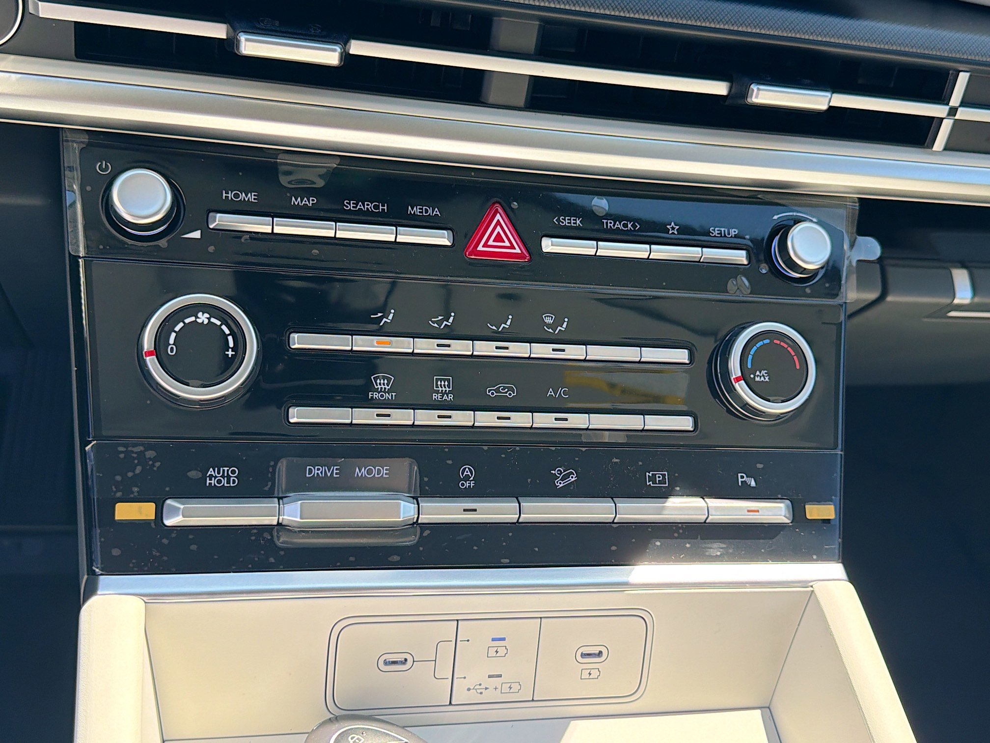 New 2026 Hyundai Santa Fe SE FWD image 28