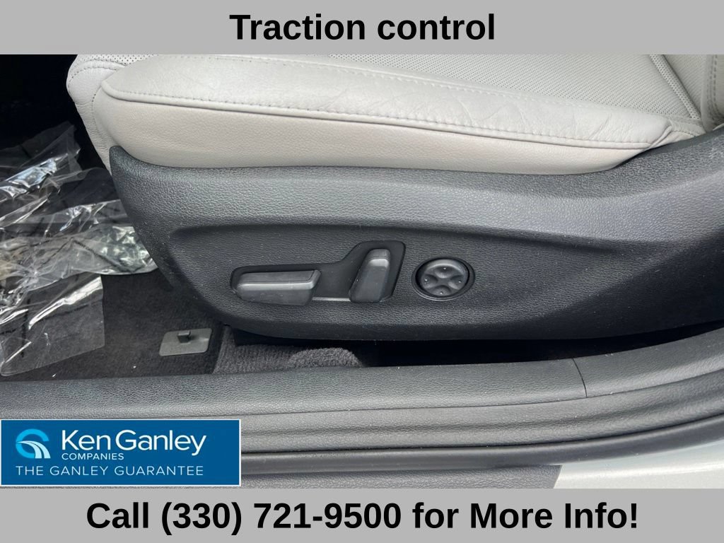Used 2017 Hyundai Sonata Limited w/ Tech Package 03 FWD image 28