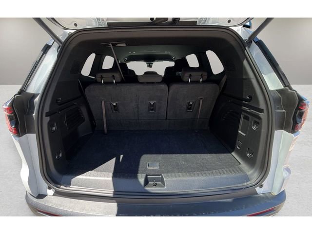 Used 2025 GMC Acadia Elevation FWD image 31