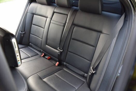 Used 2014 Mercedes-Benz E 250 BlueTEC Sedan image 41