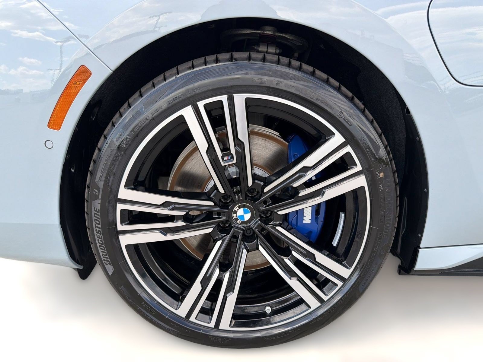 New 2026 BMW 750e xDrive AWD/4WD image 12