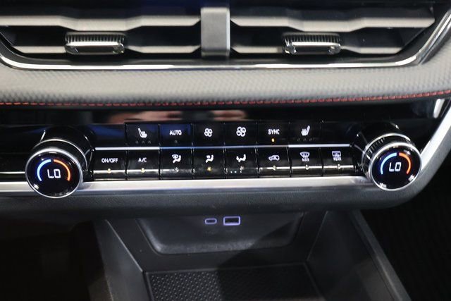 New 2026 Chevrolet Equinox RS image 18