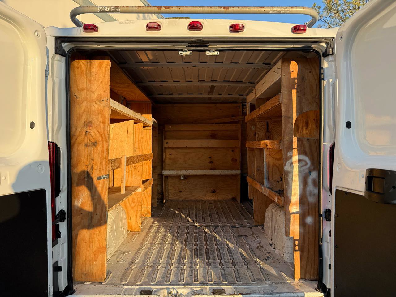 Used 2016 RAM ProMaster 1500 FWD image 5