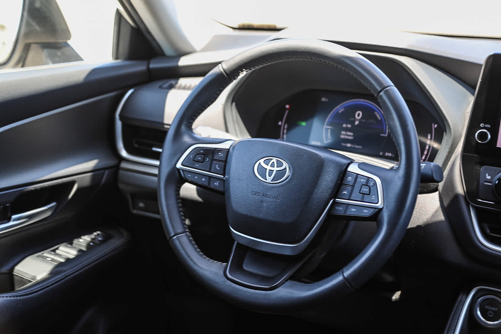 Certified 2024 Toyota Grand Highlander AWD Hybrid image 16