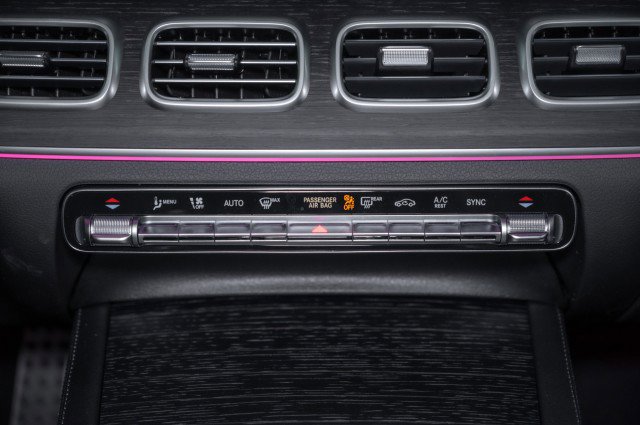 Certified 2025 Mercedes-Benz GLS 450 4MATIC image 19