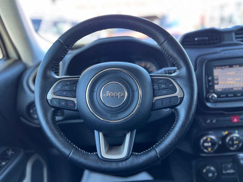 Used 2017 Jeep Renegade Limited AWD/4WD image 36