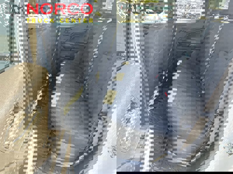 Used 2023 Chevrolet Colorado W/T image 15