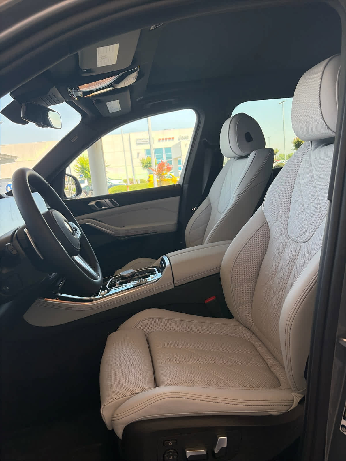 New 2026 BMW X5 sDrive40i w/ M Sport Package RWD image 9