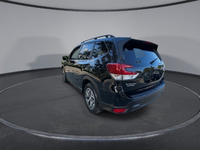 Certified 2022 Subaru Forester Premium w/ Popular Package #2 AWD/4WD image 6