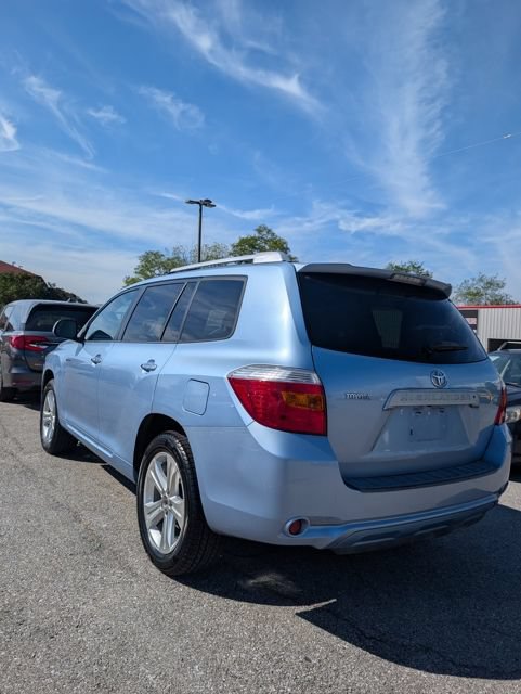 Used 2008 Toyota Highlander Limited w/ Tow Pkg FWD image 4